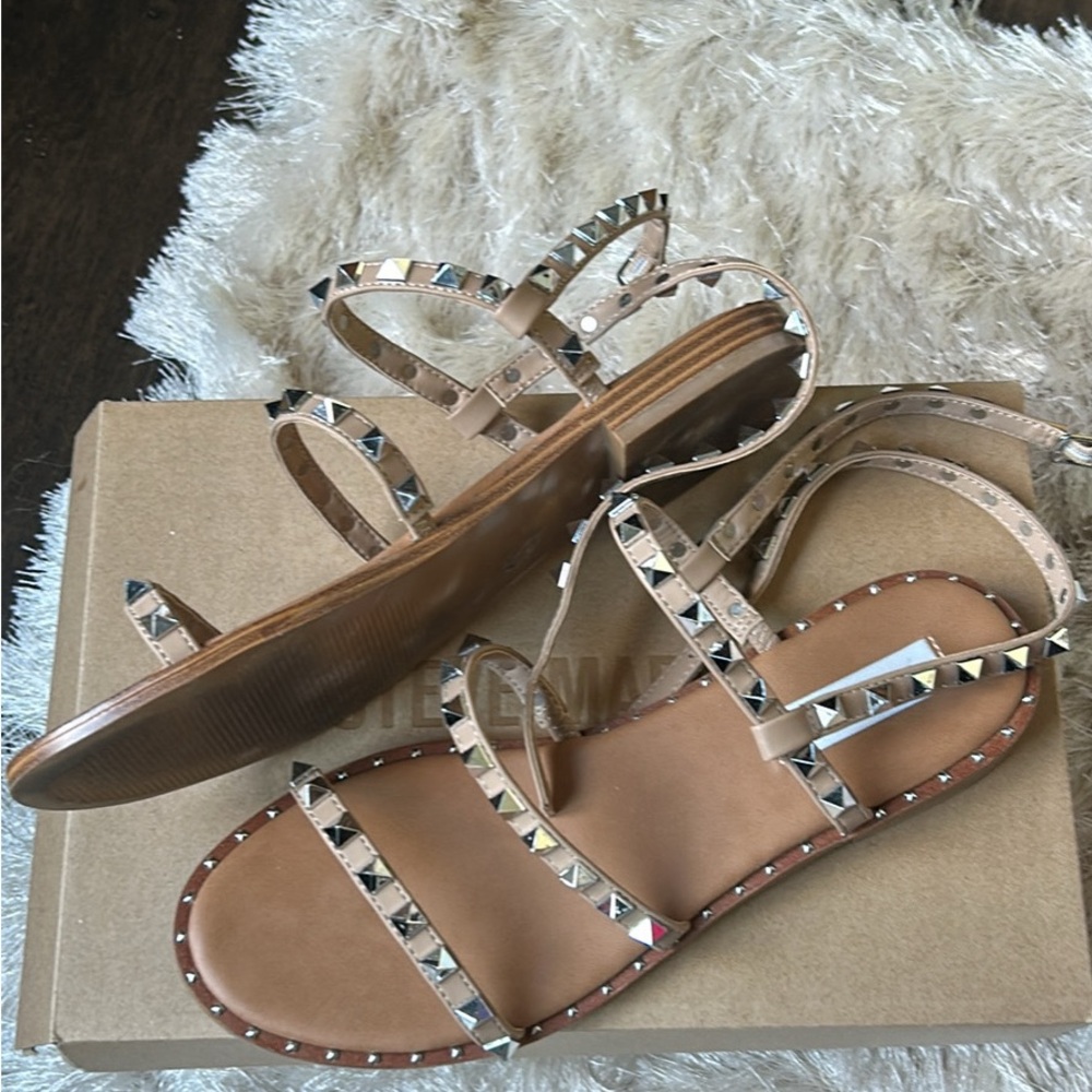 Steve Madden sandals
